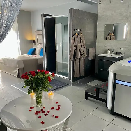 Luxury & - Professional Jaccuzzi And 3*