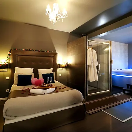 Affittacamere Luxury & - Professional Jaccuzzi And 3*